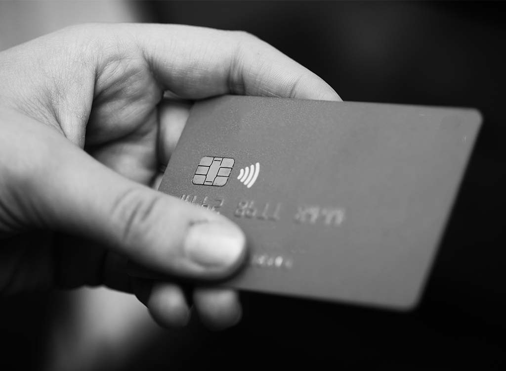 How to hack credit cards? Hackers start by understanding credit cards first